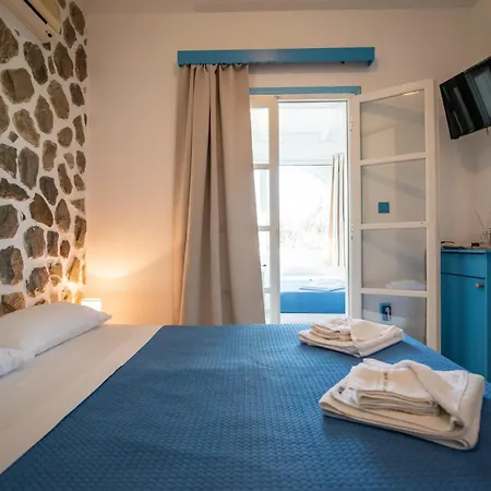 Azuro Apartments Naxos